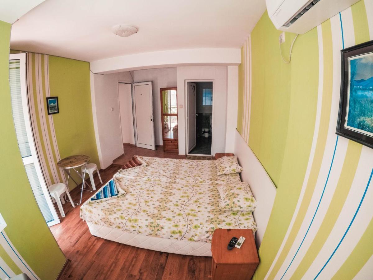 Guest House Gabriel Szozopol Kültér fotó